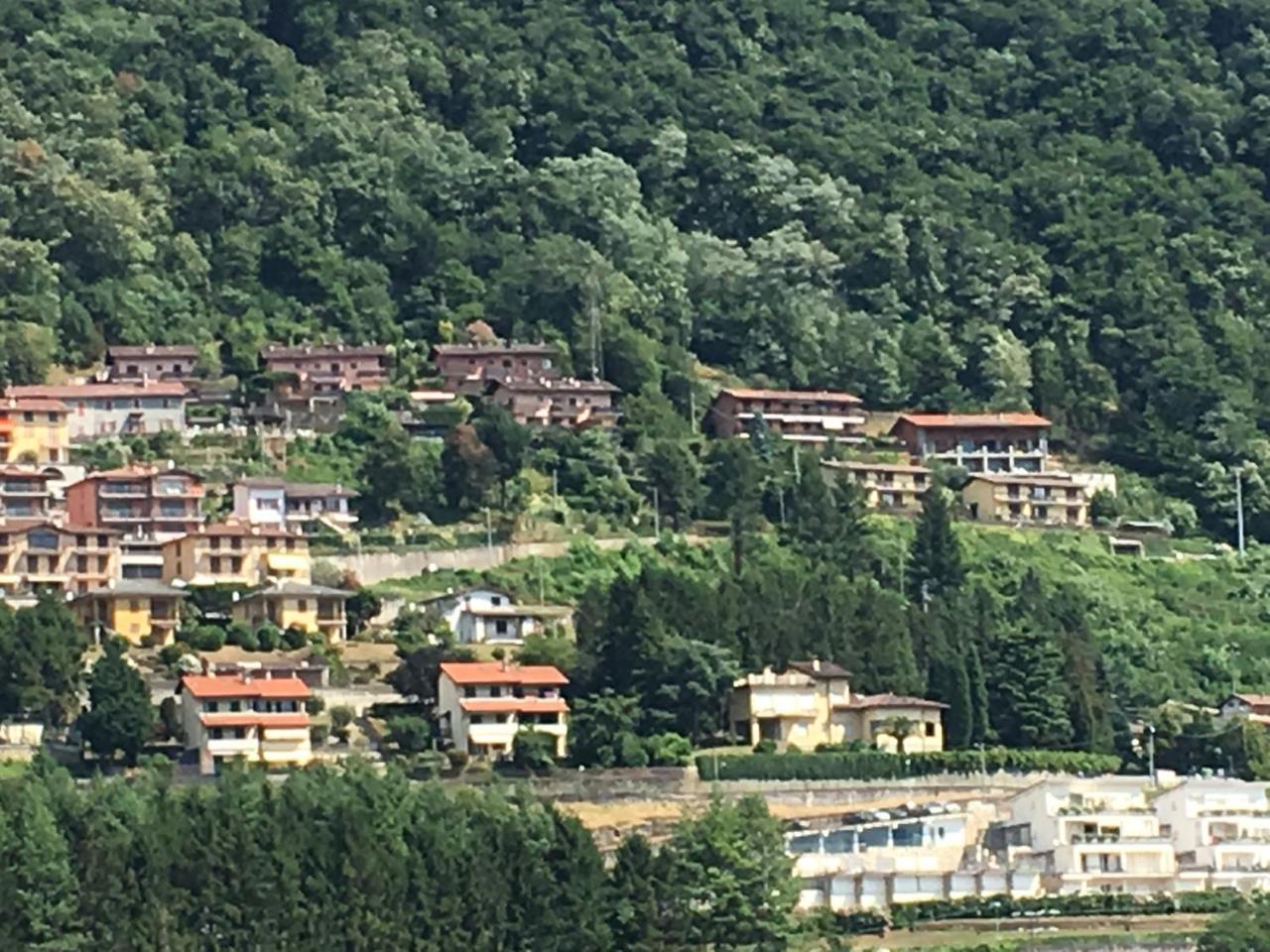 Riflessi Di Lago Dorio Exterior foto
